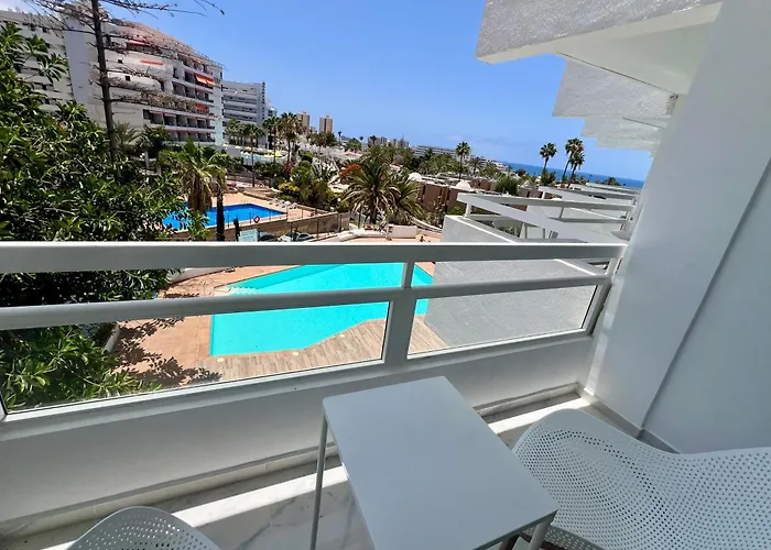 Tenerife Sea View Sun 220 Apartment